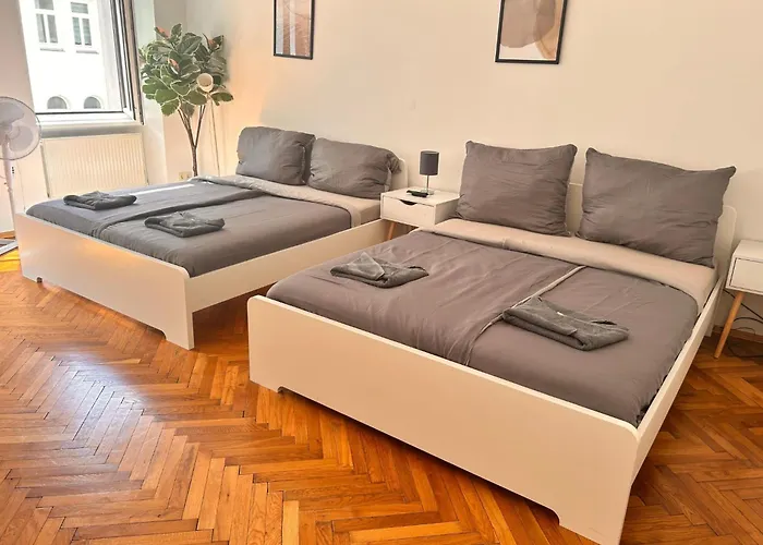 15a By Interhome *