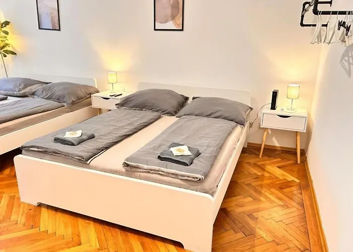 15a By Interhome
